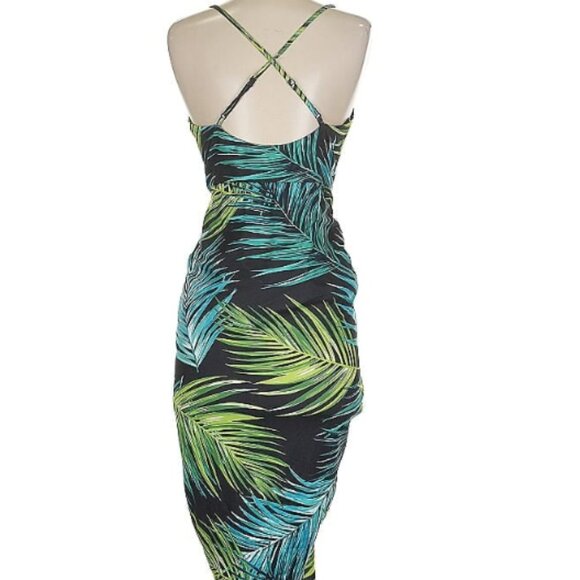 🏷 Dress Day | Draped Plunging V-Neck Dress w/ Tulip Skirt - M, Green - Picture 3 of 10